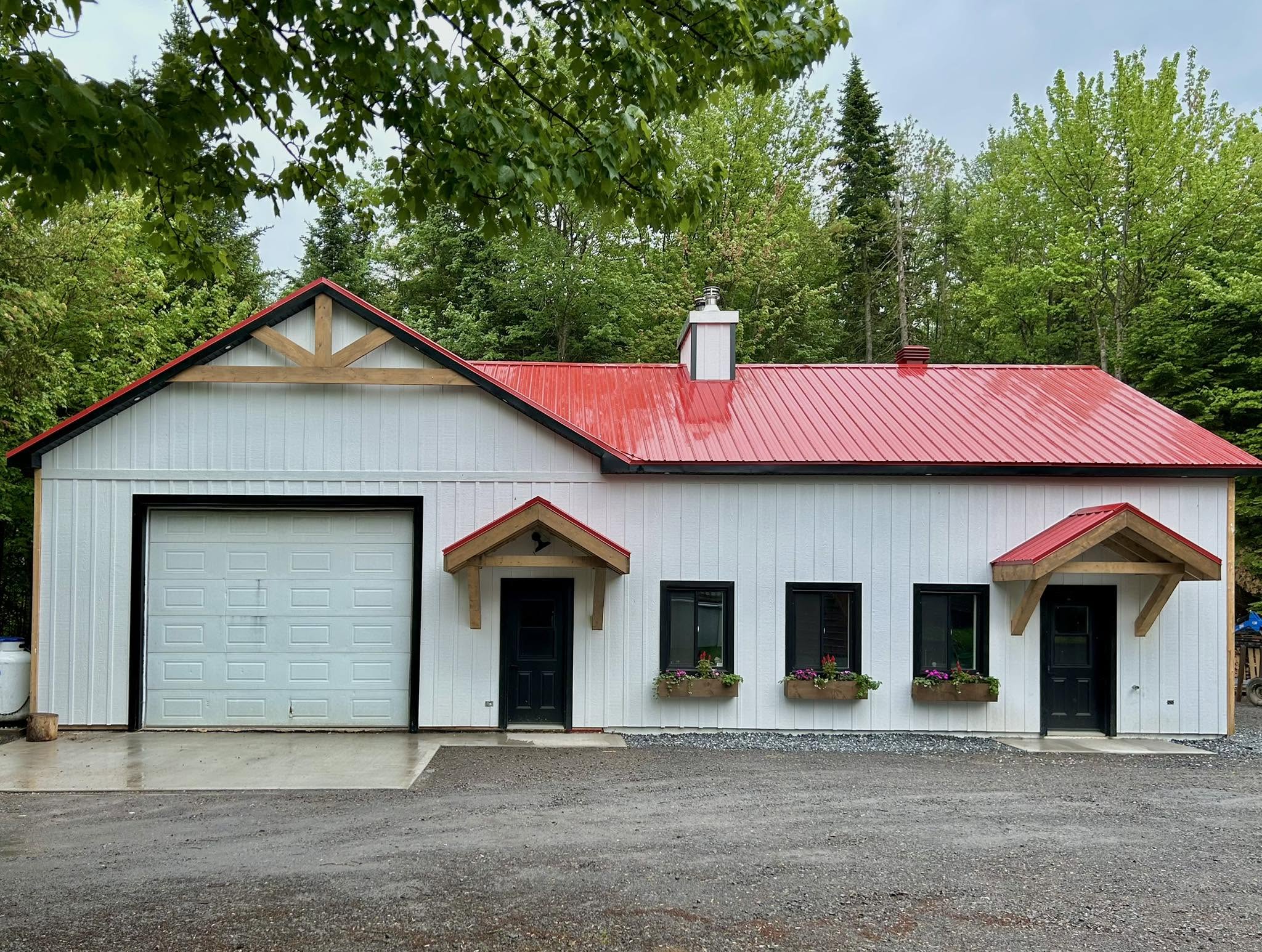Salle de montre RA-MO-NET — vente de foyers, poêles et cheminées à Saint-Lambert-de-Lauzon